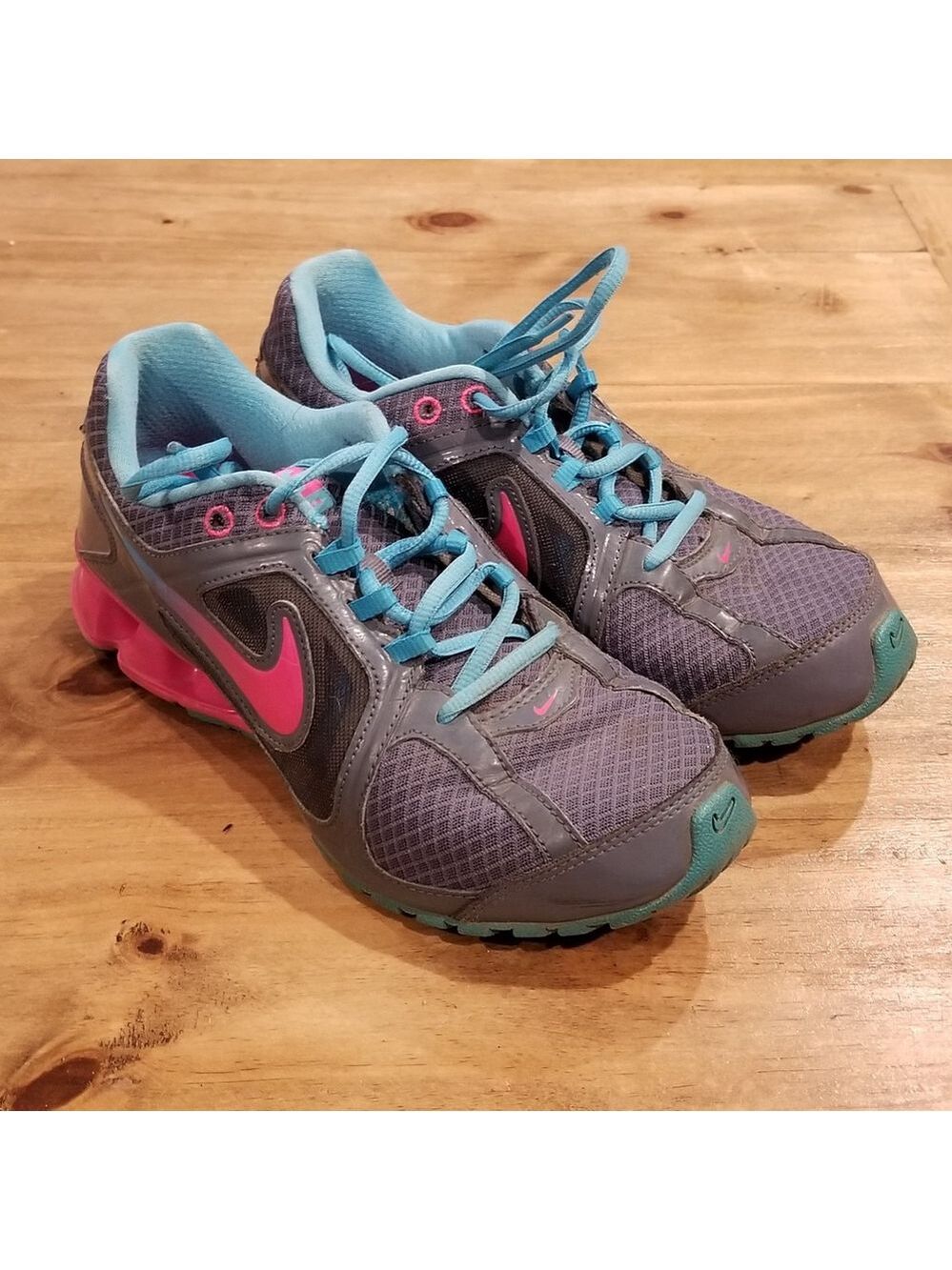 Nike Womens Reax Run 8 599562-401 Gray Running Shoes Sneakers Size 6.5